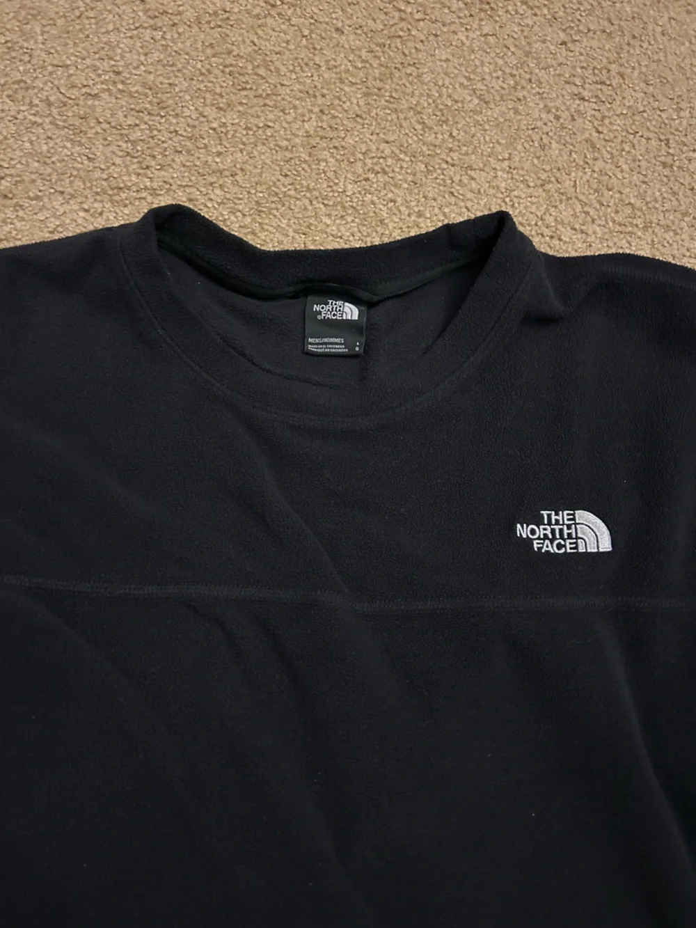 North Face men’s fleece crewneck